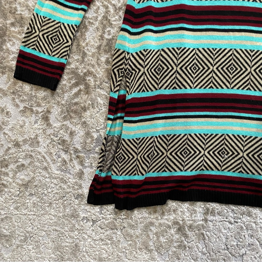 Daytrip Blue Burgundy Tan Patterned Cardigan Size L - Picture 6 of 6